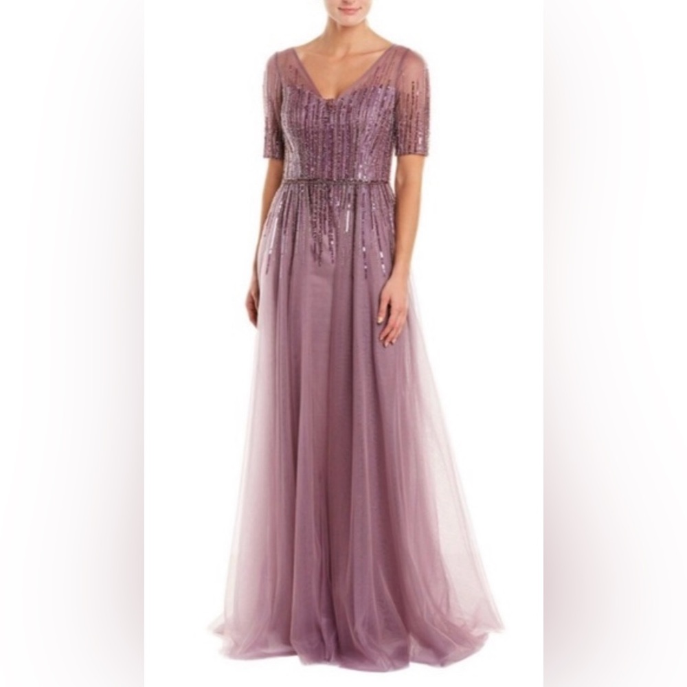 Teri Jon short sleeve sequin tulle gown. New without  tag. Mauve. Size 2
